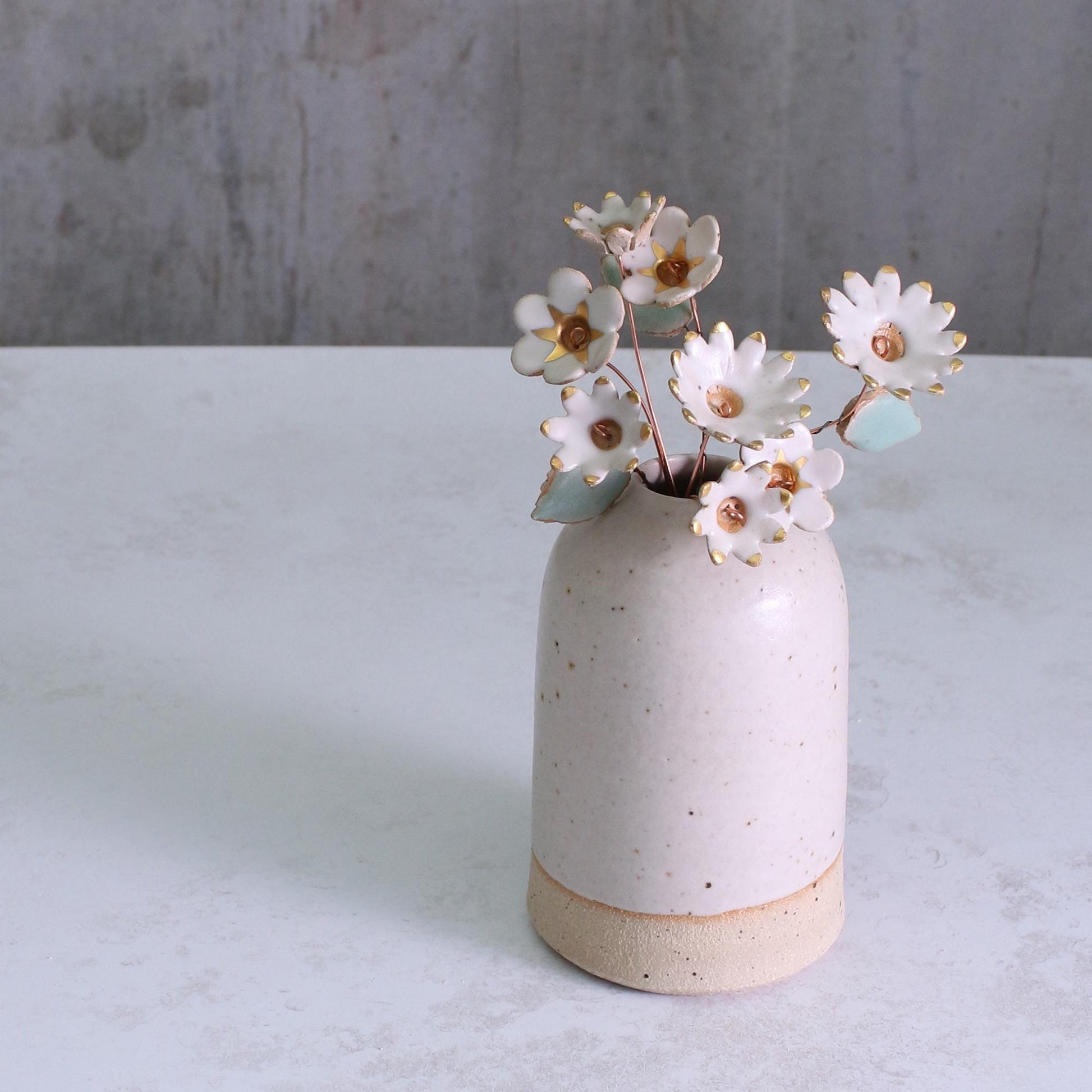 White and Gold Ceramic Flower Bouquet Large